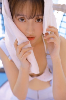 肘井美佳
